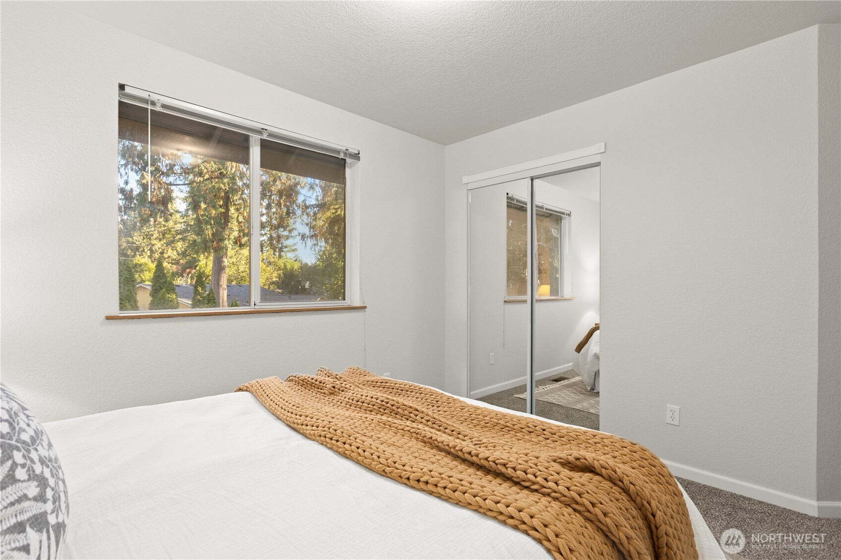 7626 Greenridge Loop SW