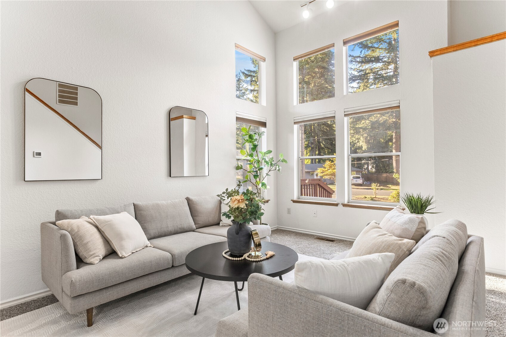 7626 Greenridge Loop SW