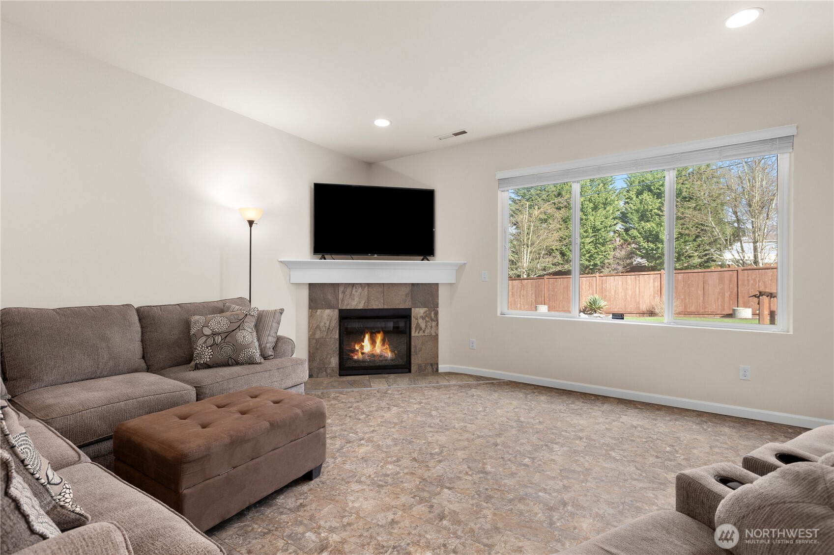 7913 152nd Street Ct E