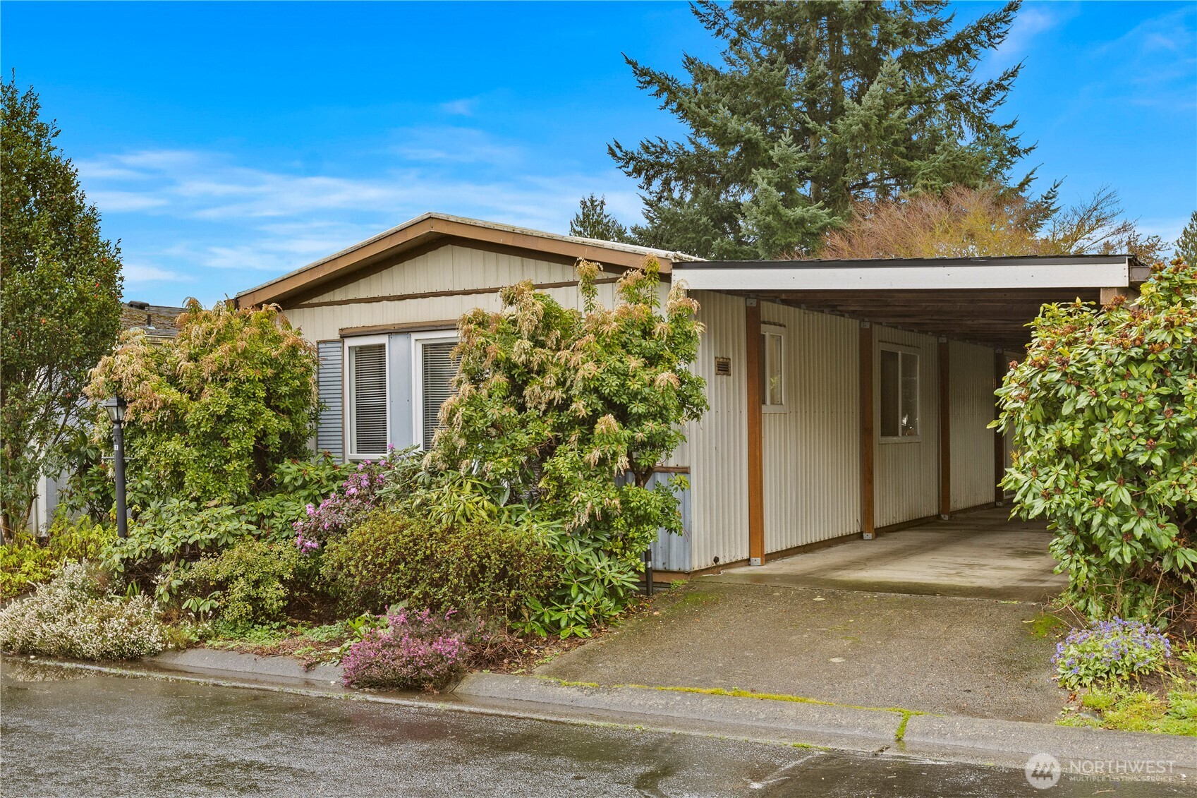 725 37th Street SE Unit: 31