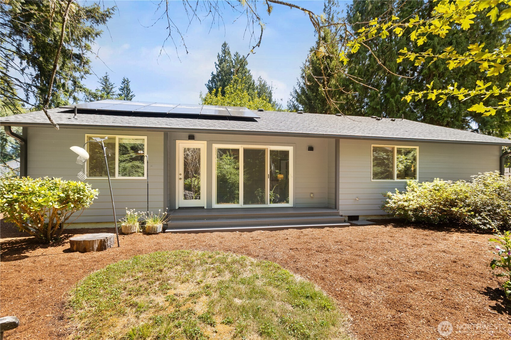 2418 Woodfield Loop SE