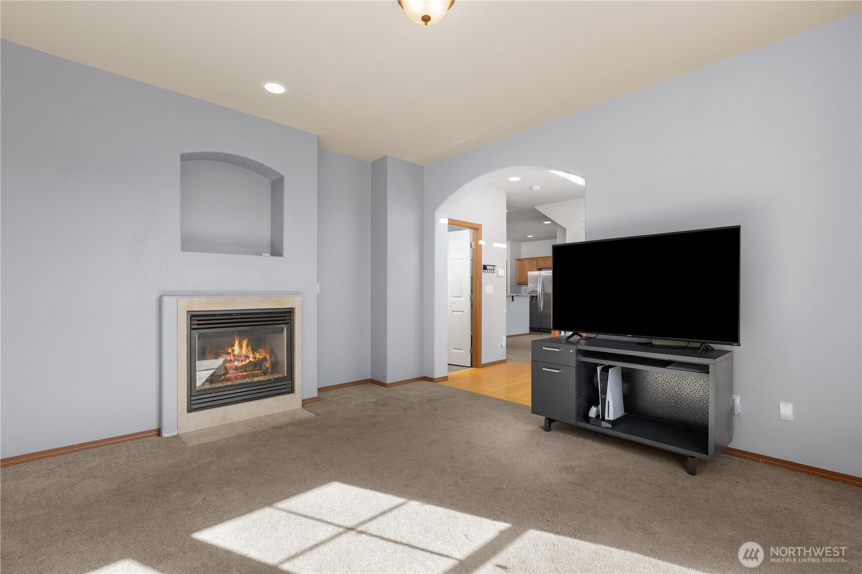 125 6th Avenue N