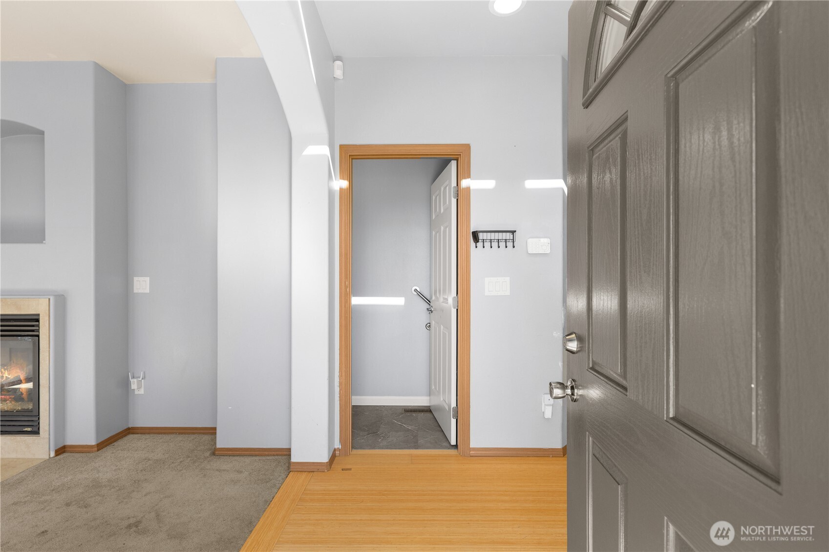 125 6th Avenue N