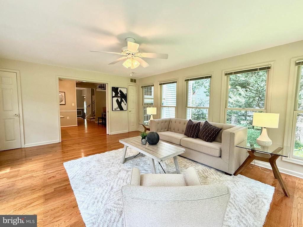 16701 GEORGE WASHINGTON DRIVE