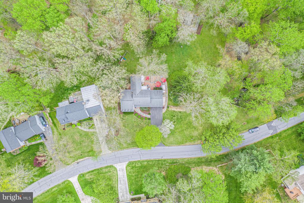 16701 GEORGE WASHINGTON DRIVE