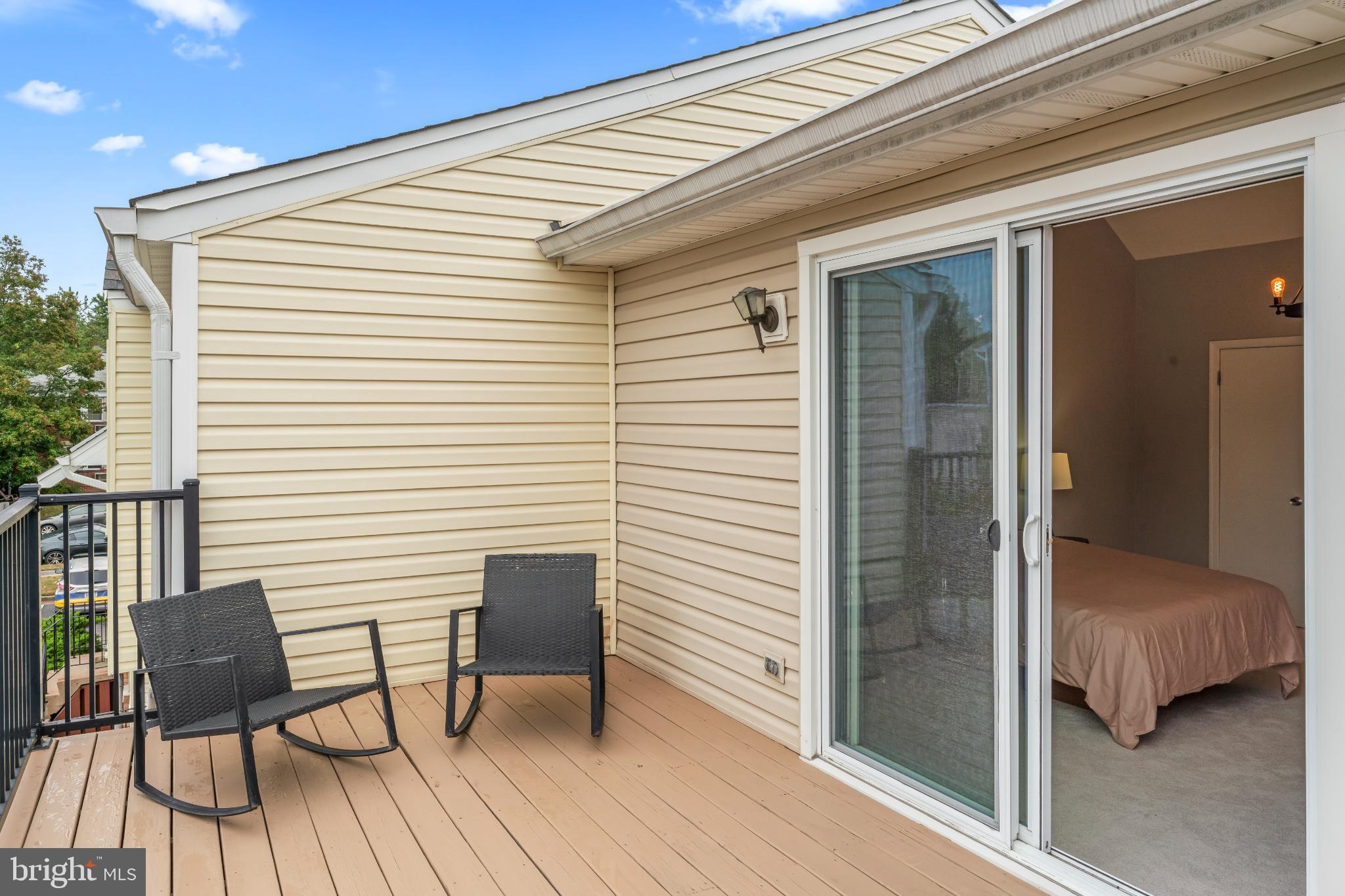 96 N BEDFORD STREET B