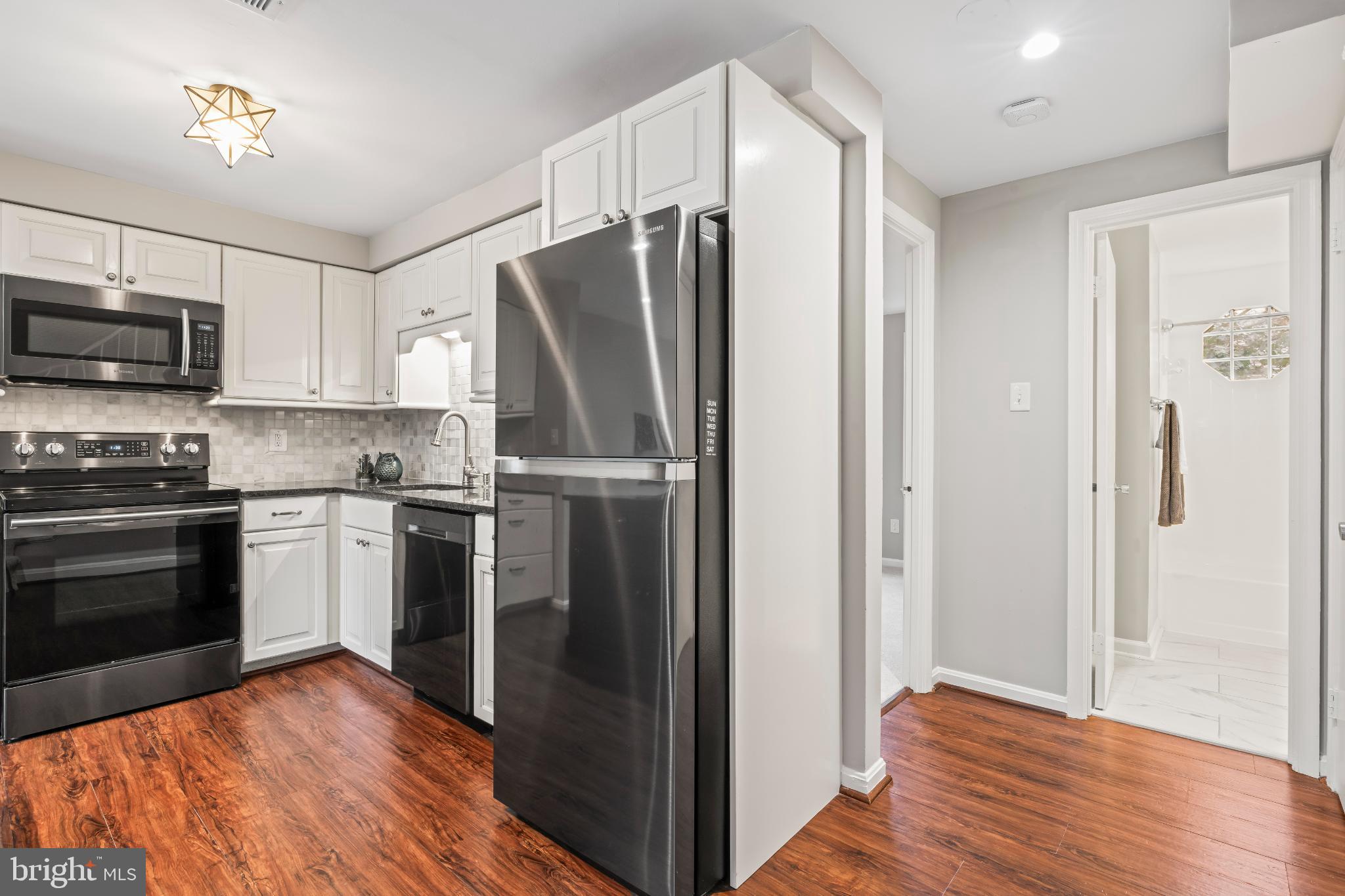 96 N BEDFORD STREET B