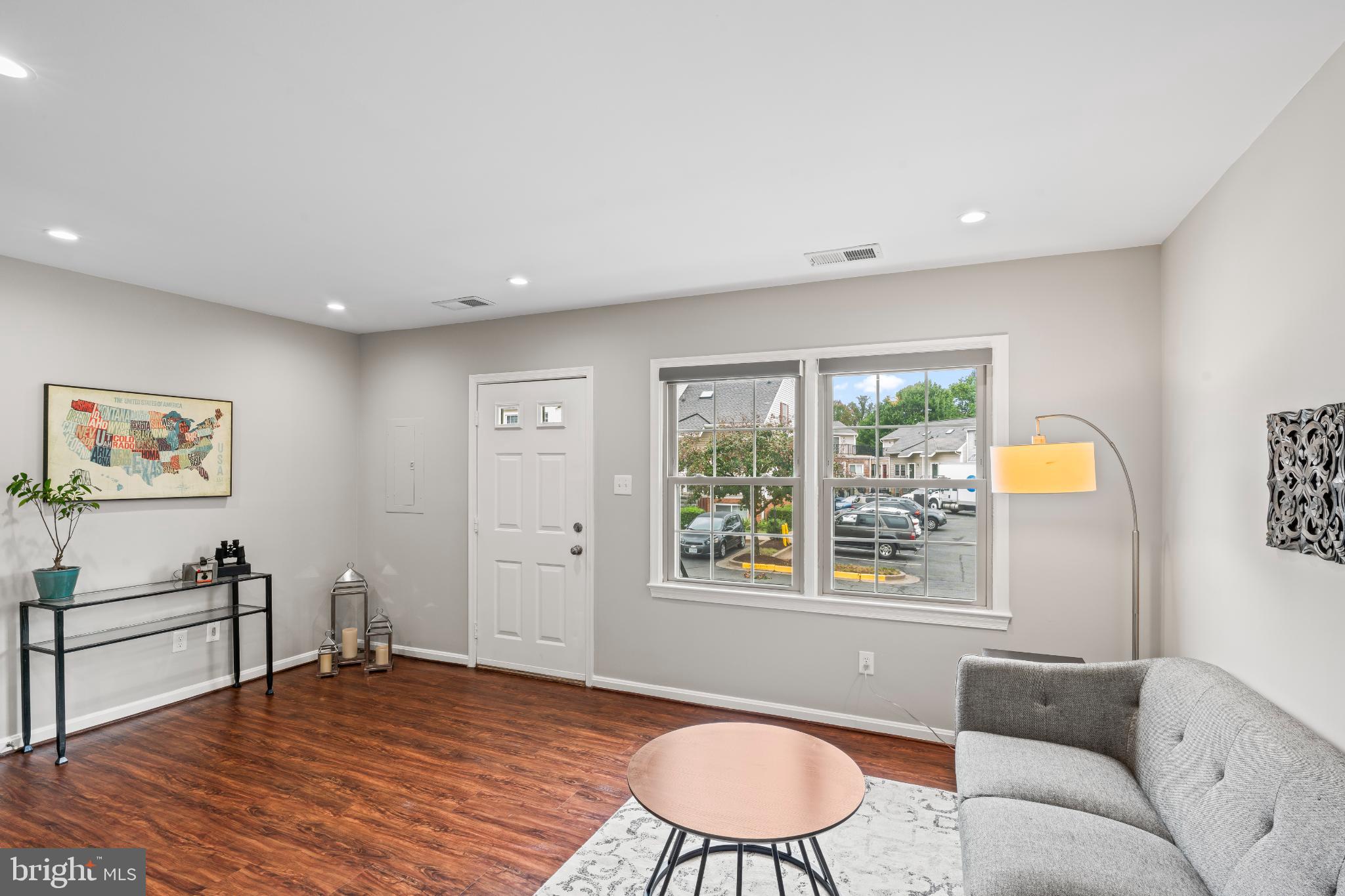 96 N BEDFORD STREET B