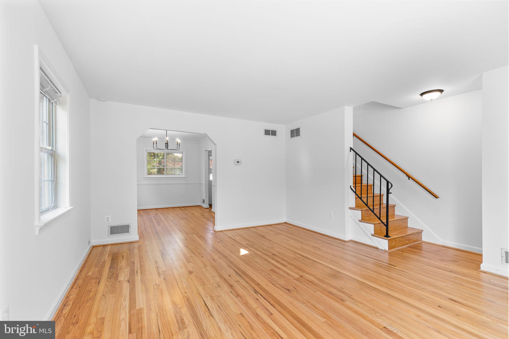 220 W TAYLOR RUN PARKWAY