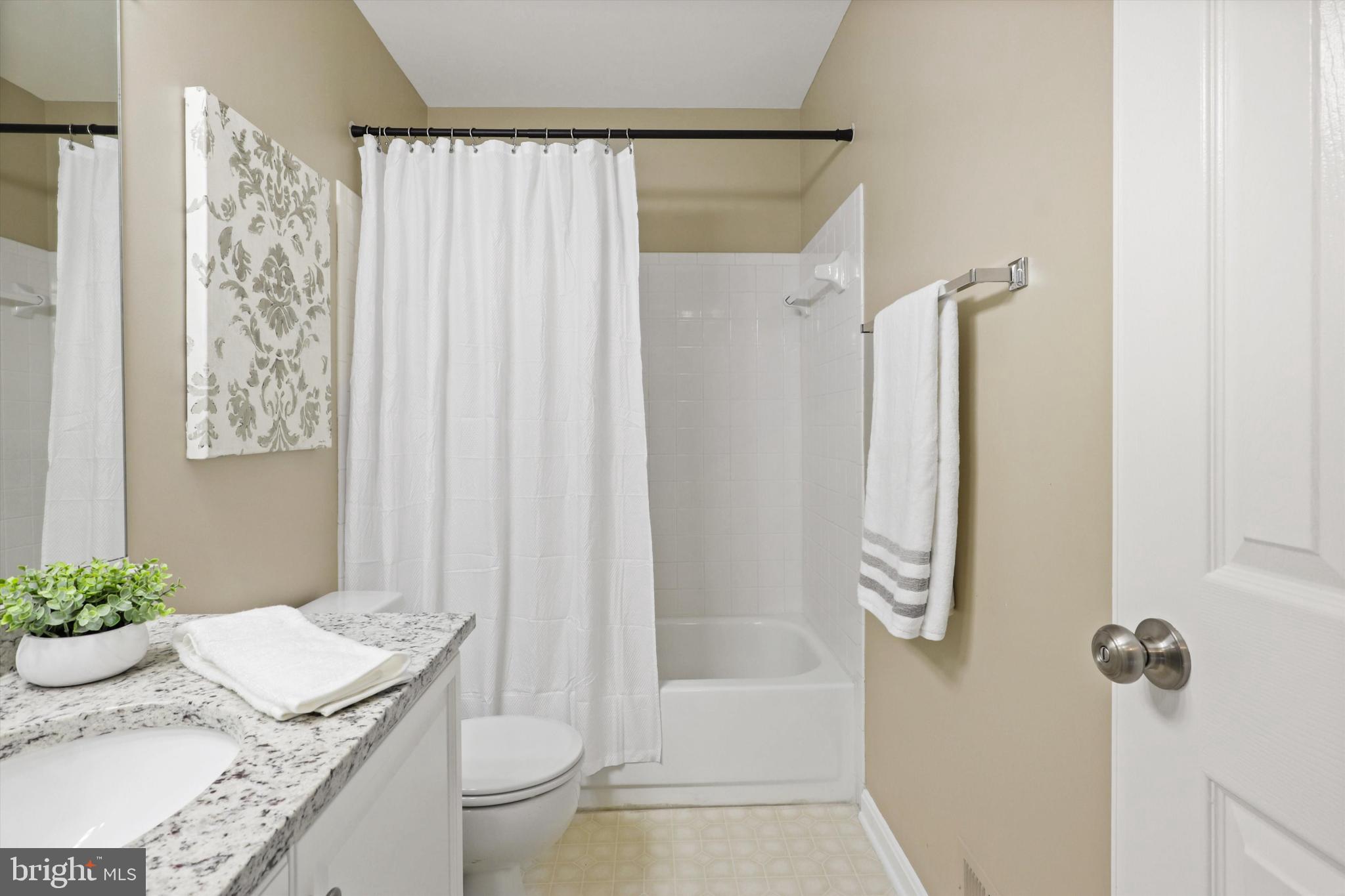 5817 APPLEFORD DRIVE