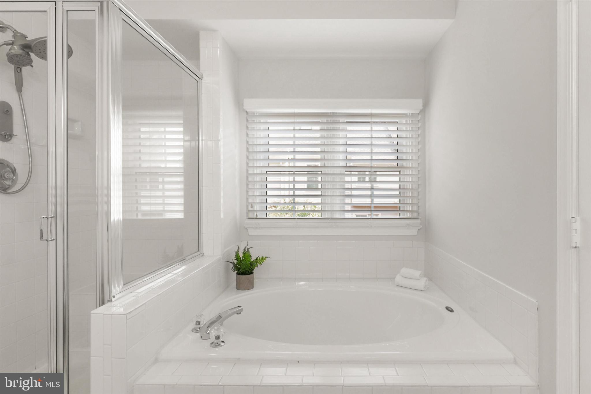 5817 APPLEFORD DRIVE