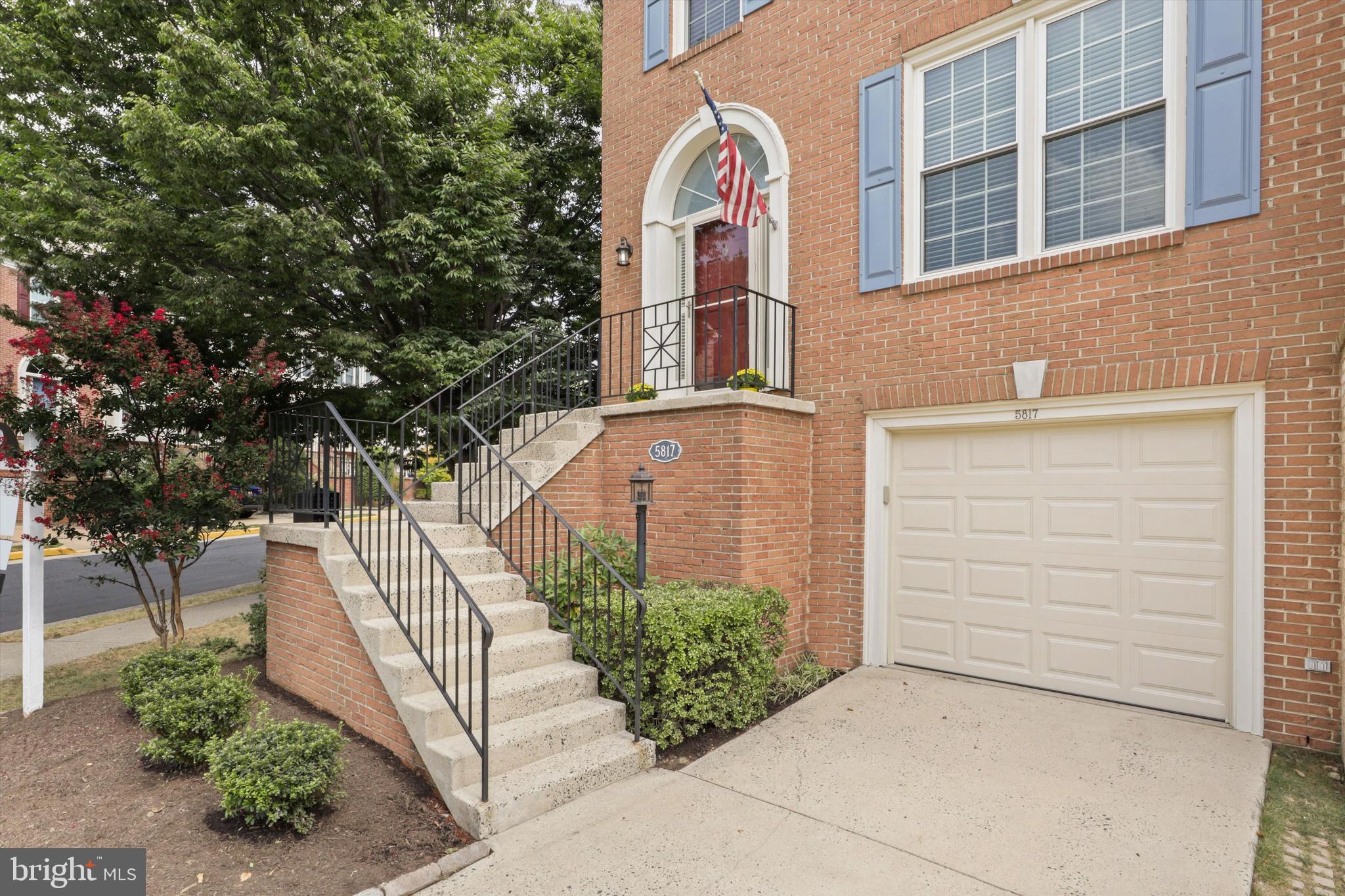 5817 APPLEFORD DRIVE