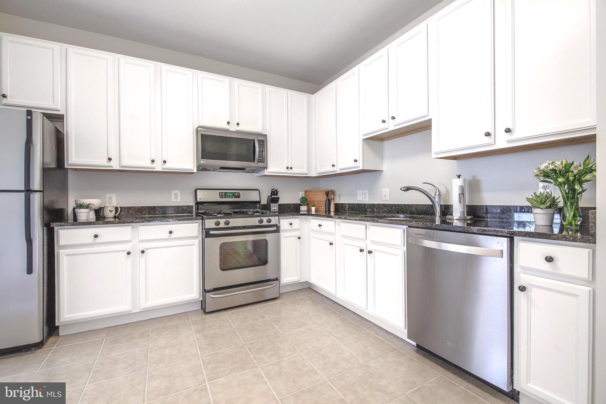 1511 N Point DRIVE Unit: 103