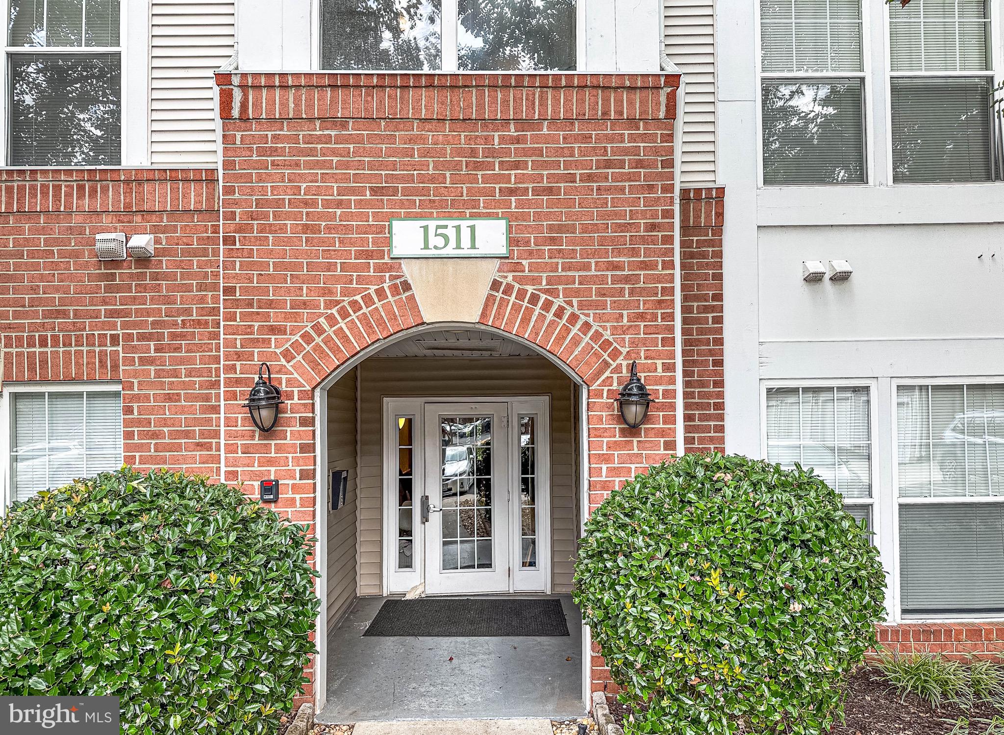 1511 N Point DRIVE Unit: 103