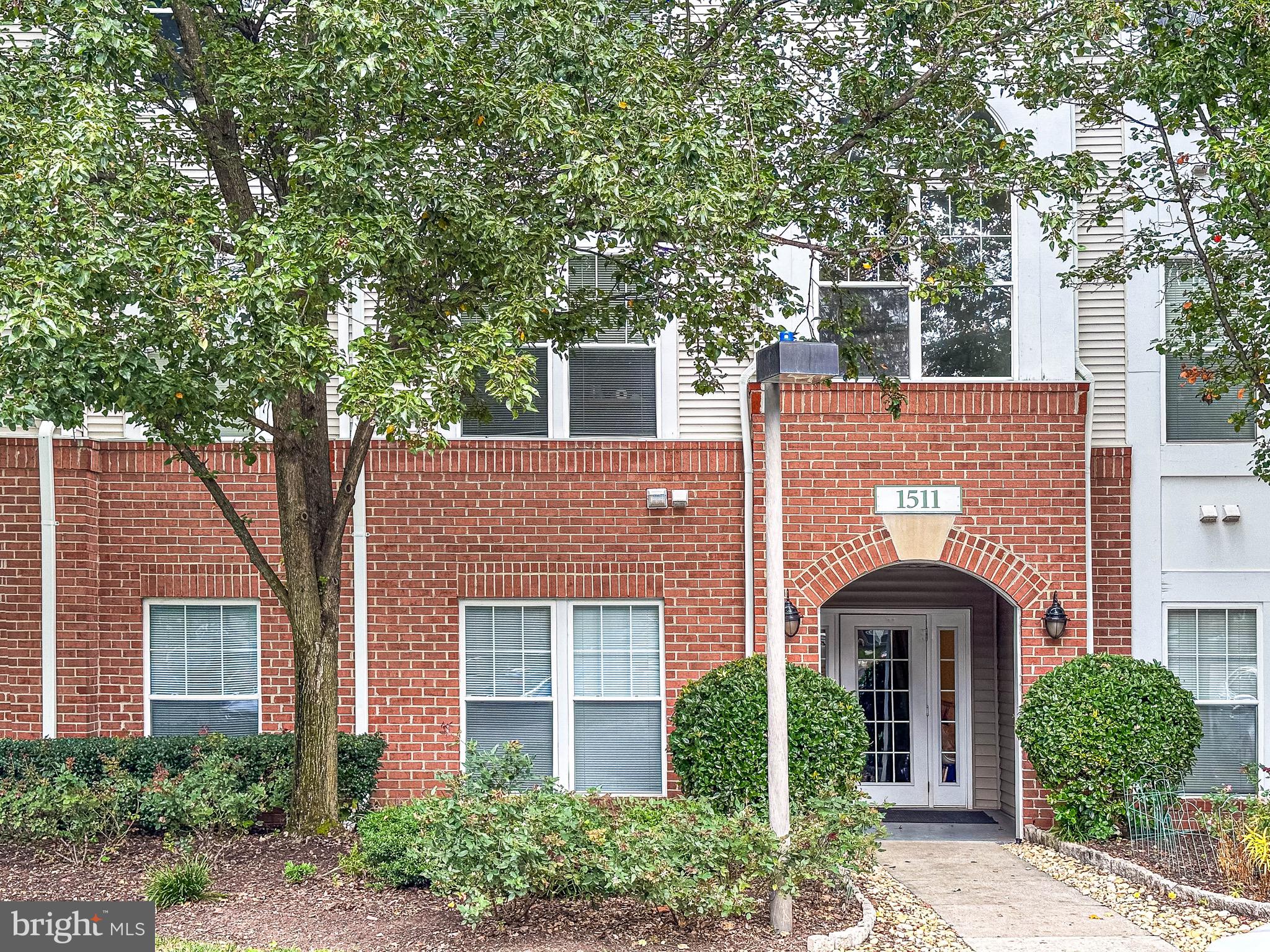 1511 N Point DRIVE Unit: 103