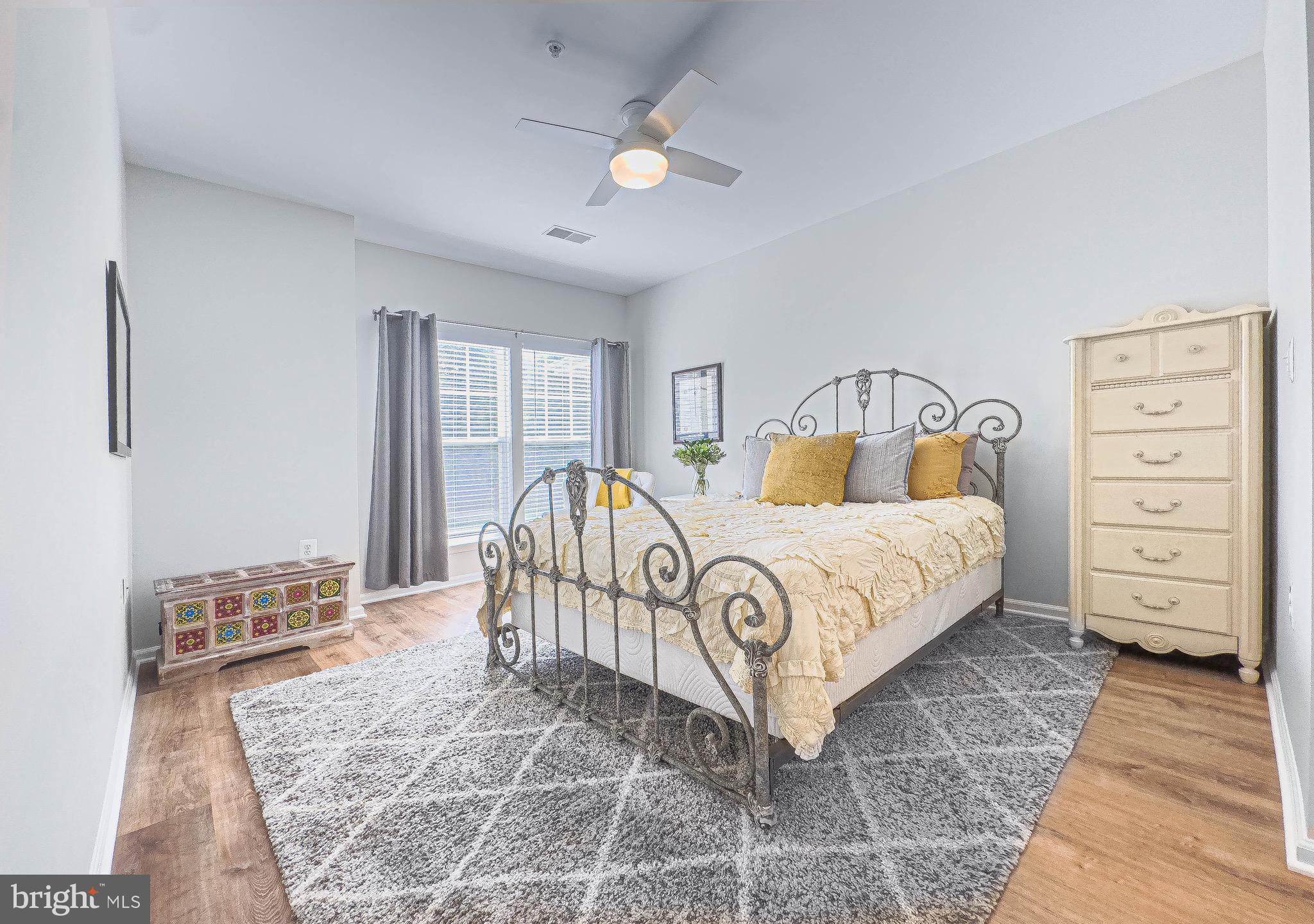 1511 N Point DRIVE Unit: 103
