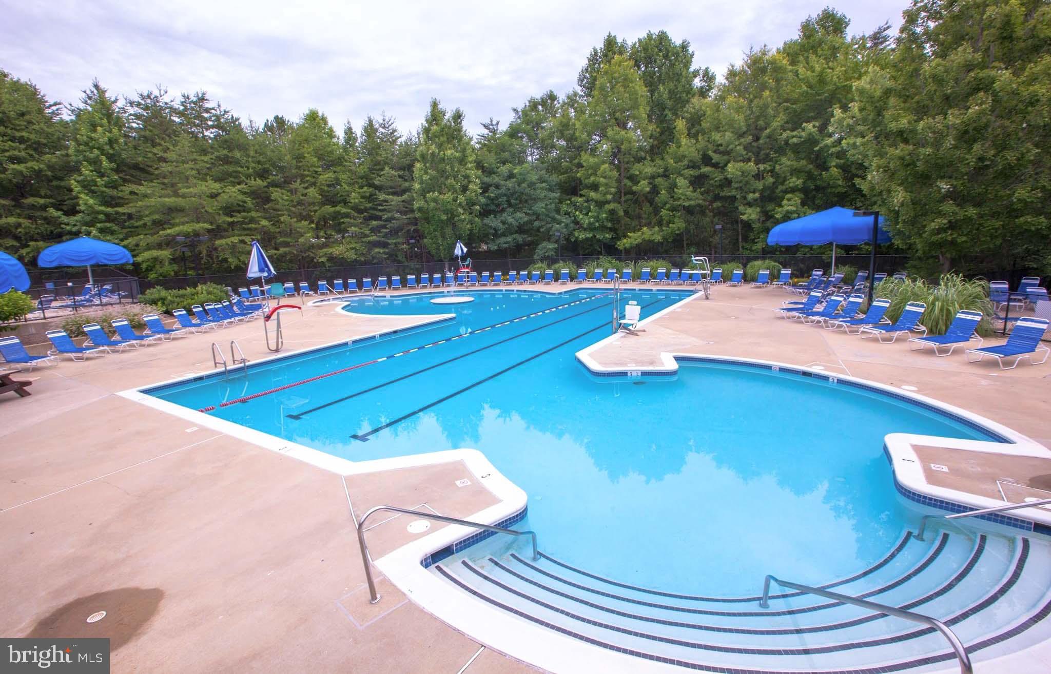 1511 N Point DRIVE Unit: 103