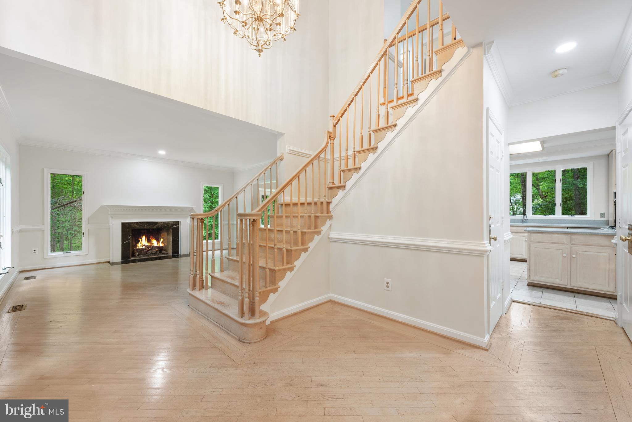 1010 Bowen Ct