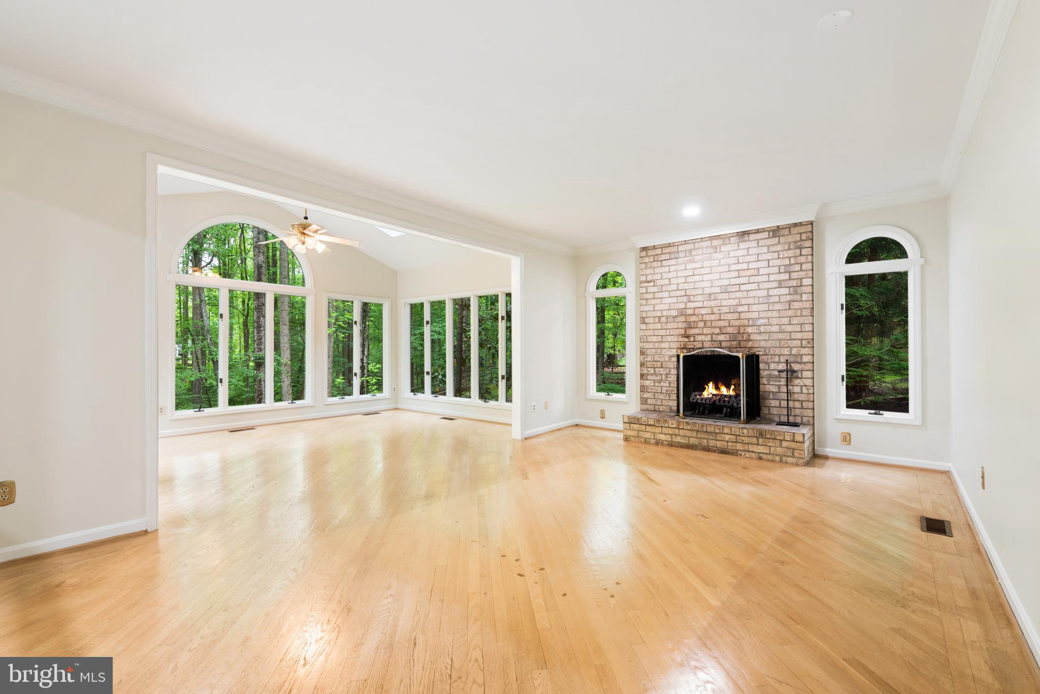 1010 Bowen Ct