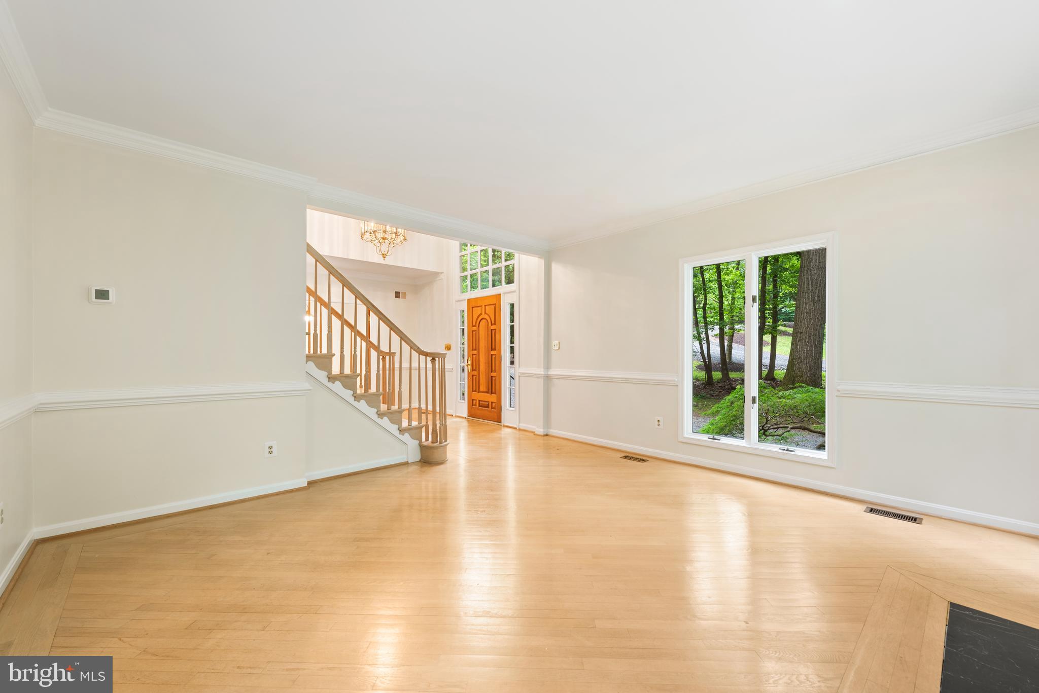 1010 Bowen Ct