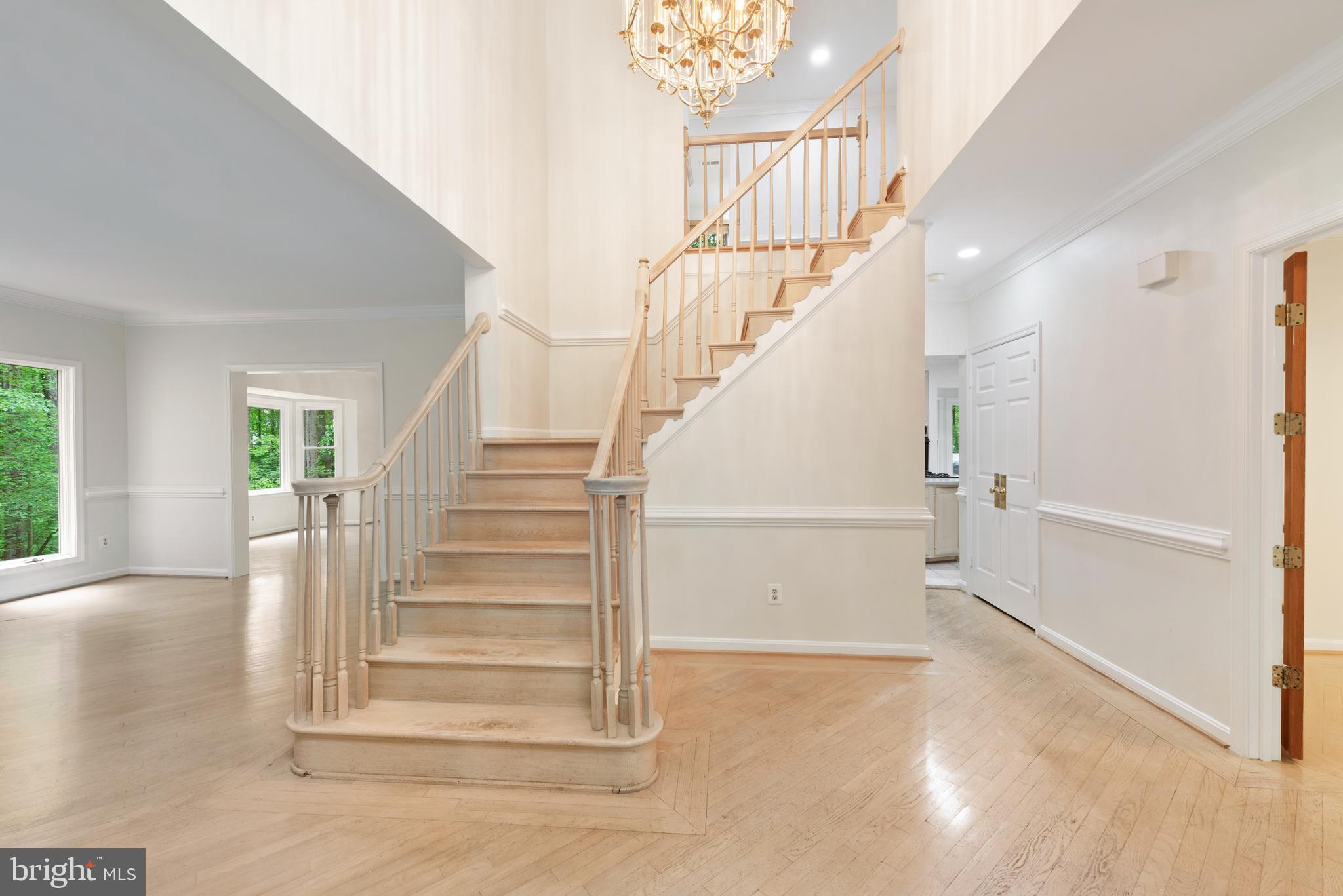 1010 Bowen Ct