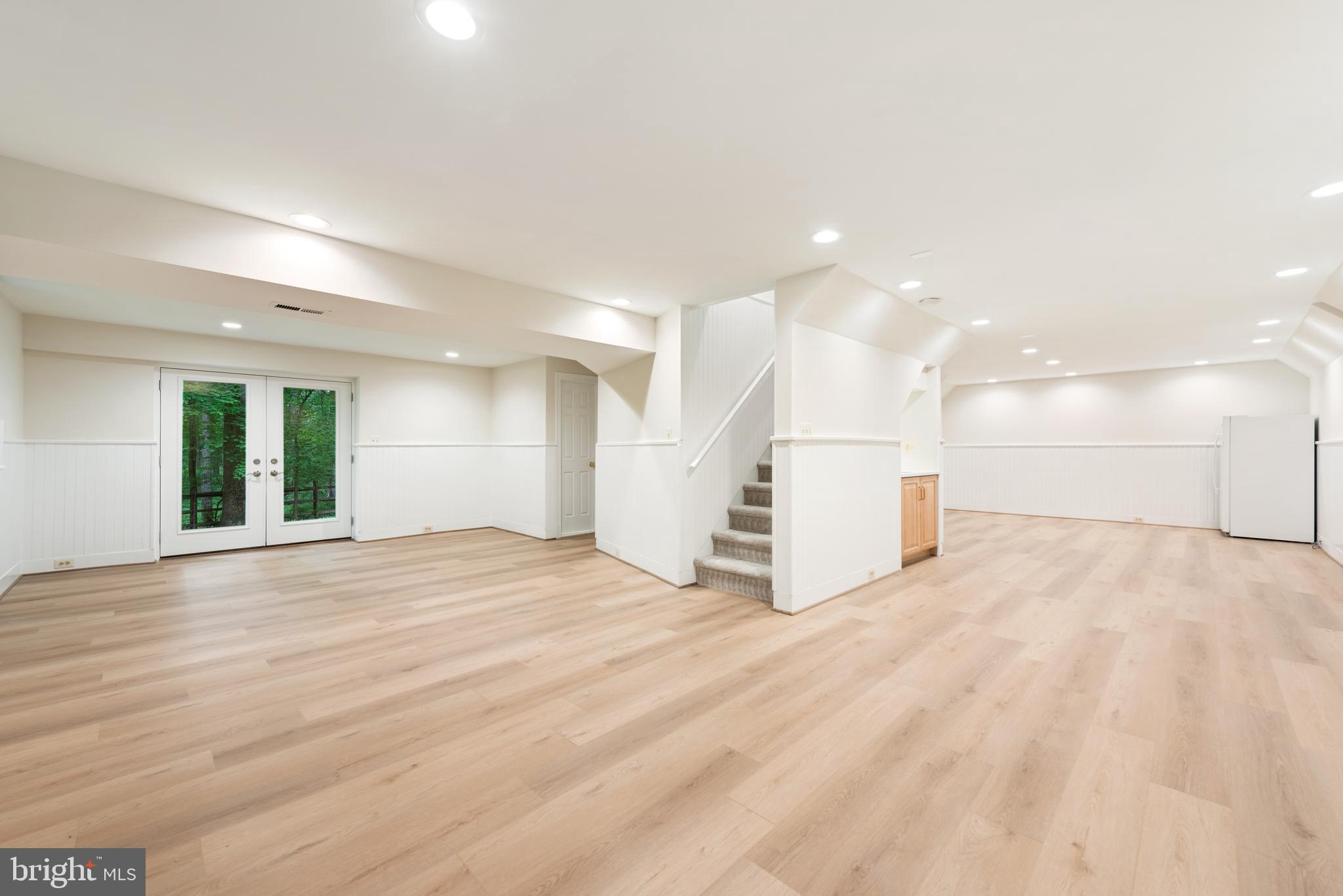 1010 Bowen Ct
