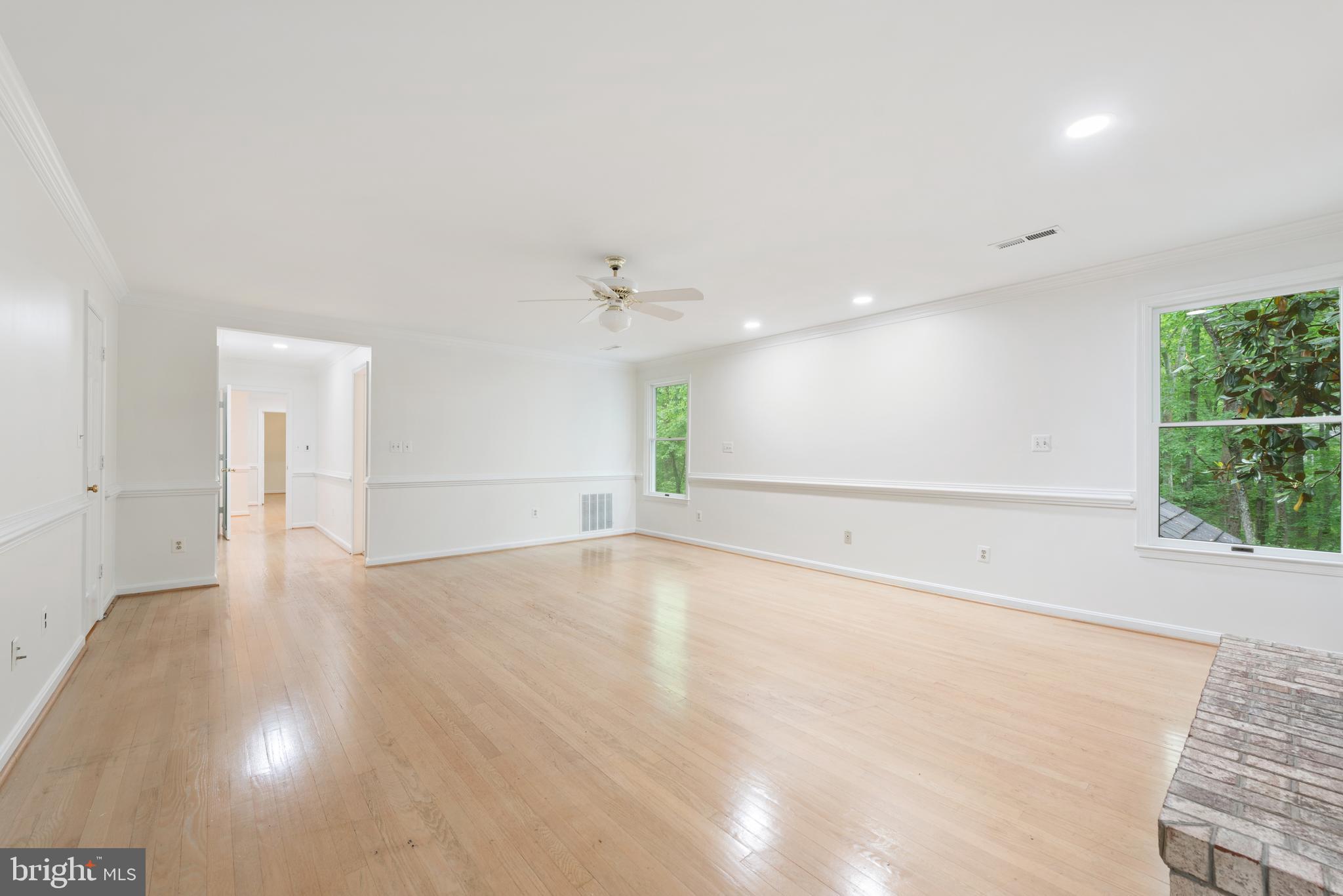 1010 Bowen Ct