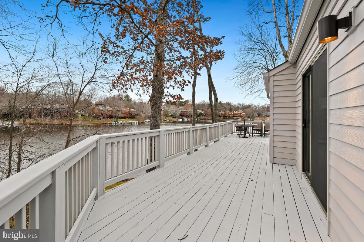2259 Compass Point Lane