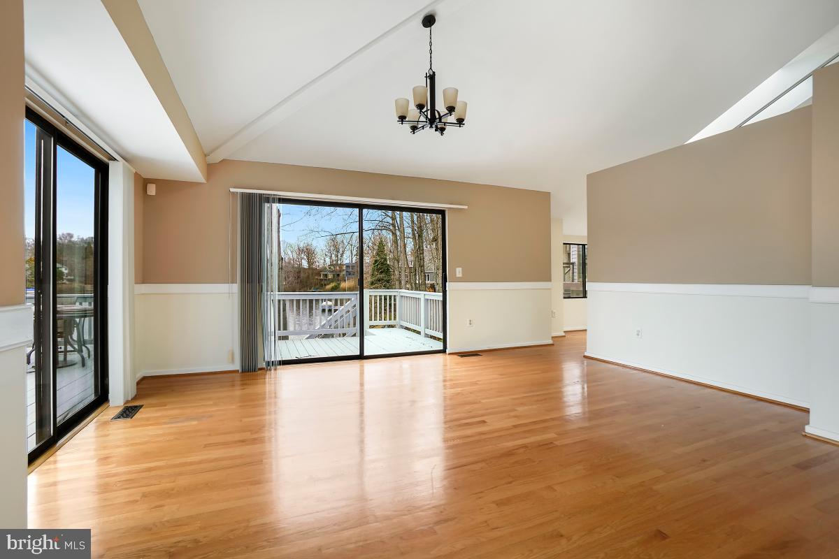 2259 Compass Point Lane