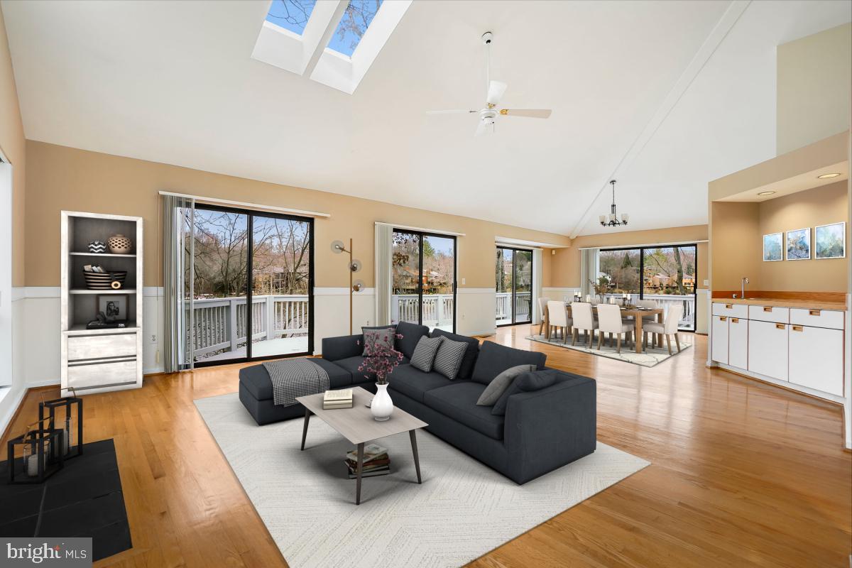 2259 Compass Point Lane