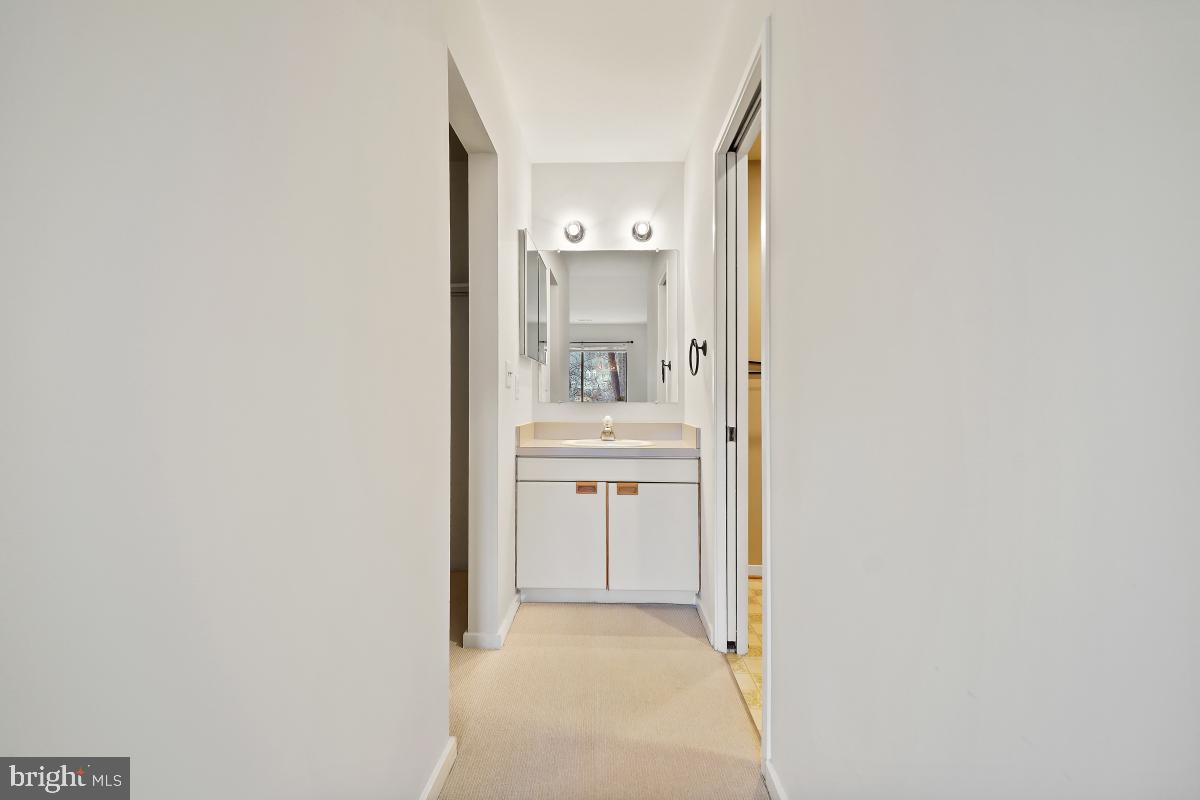 2259 Compass Point Lane
