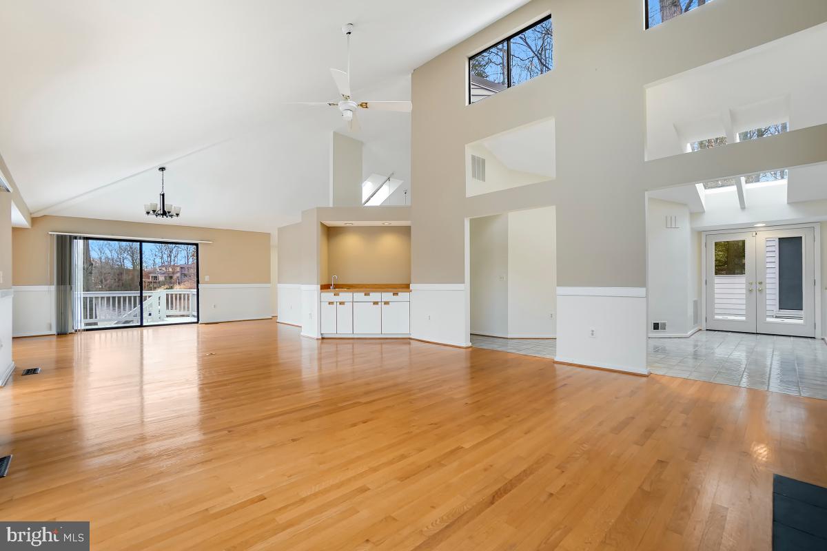 2259 Compass Point Lane