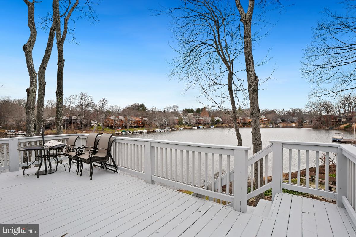 2259 Compass Point Lane