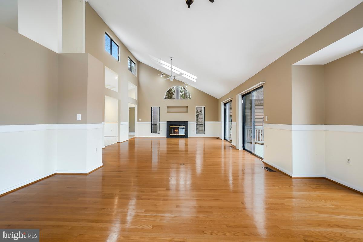 2259 Compass Point Lane