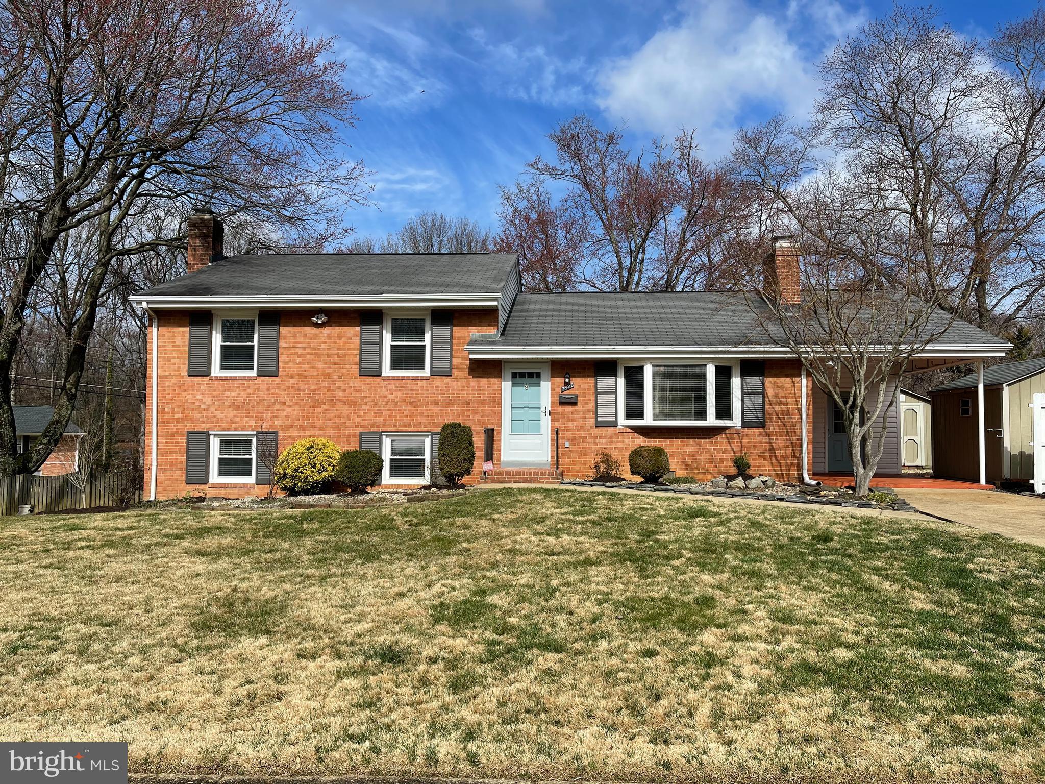 7626 Webbwood Ct
