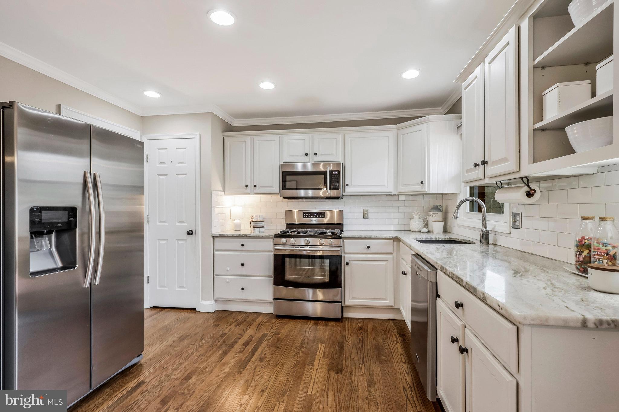 7626 Webbwood Ct
