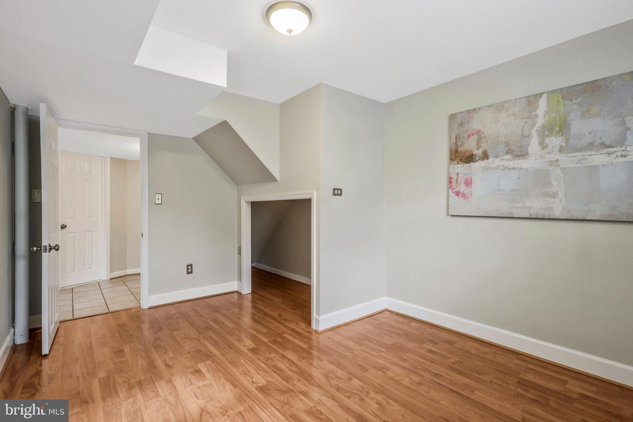 7626 Webbwood Ct