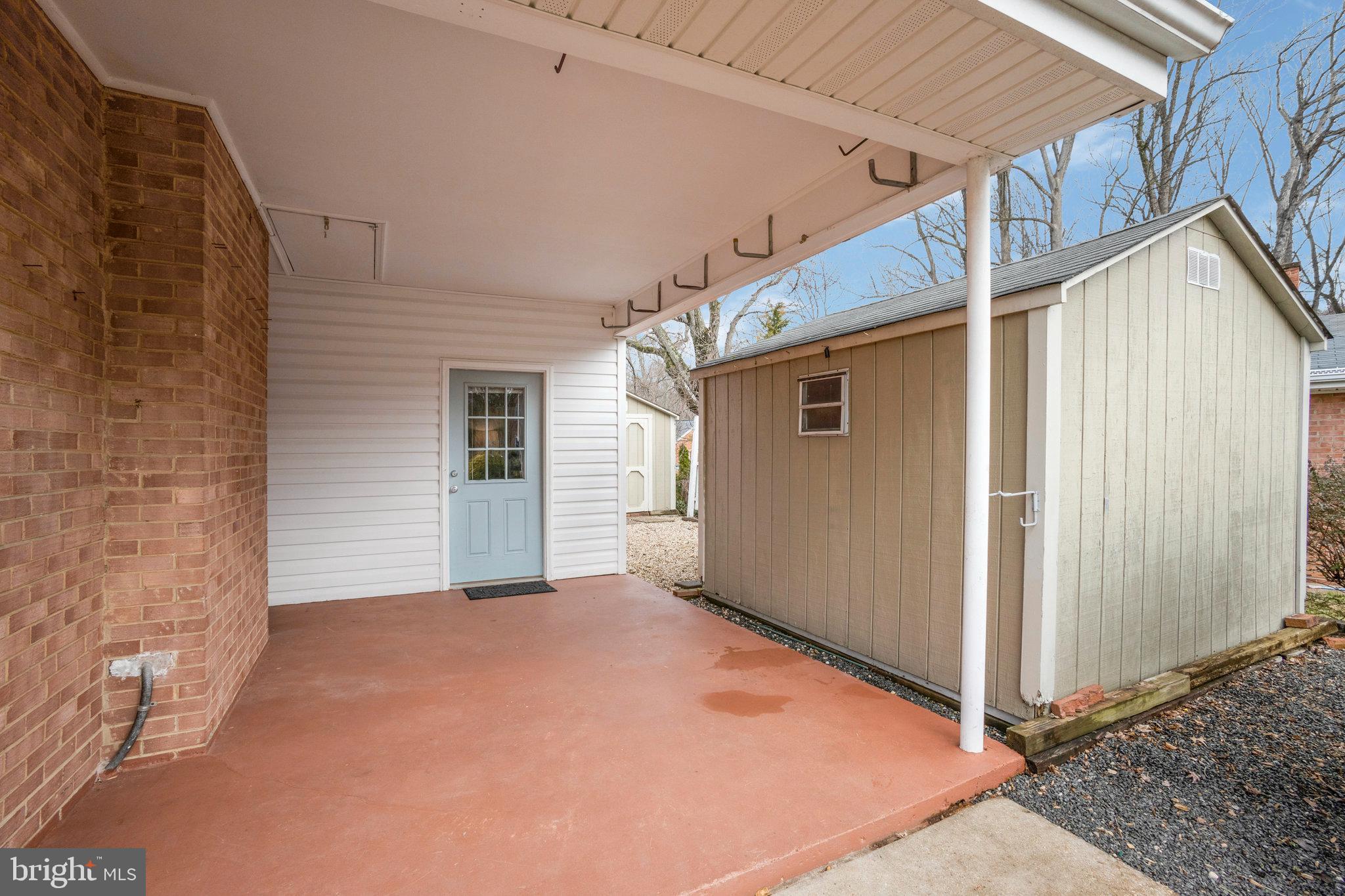 7626 Webbwood Ct