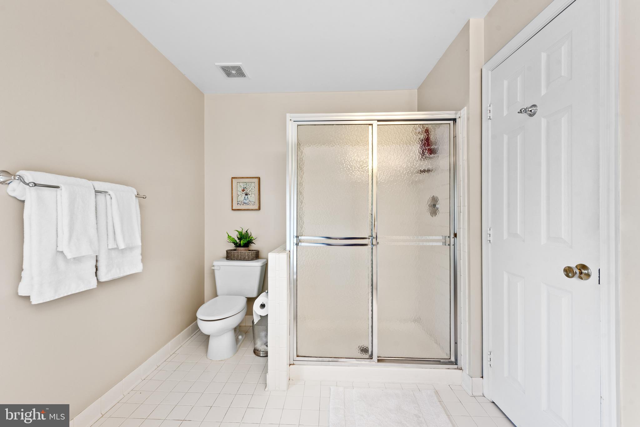 1284 Wedgewood Manor Way