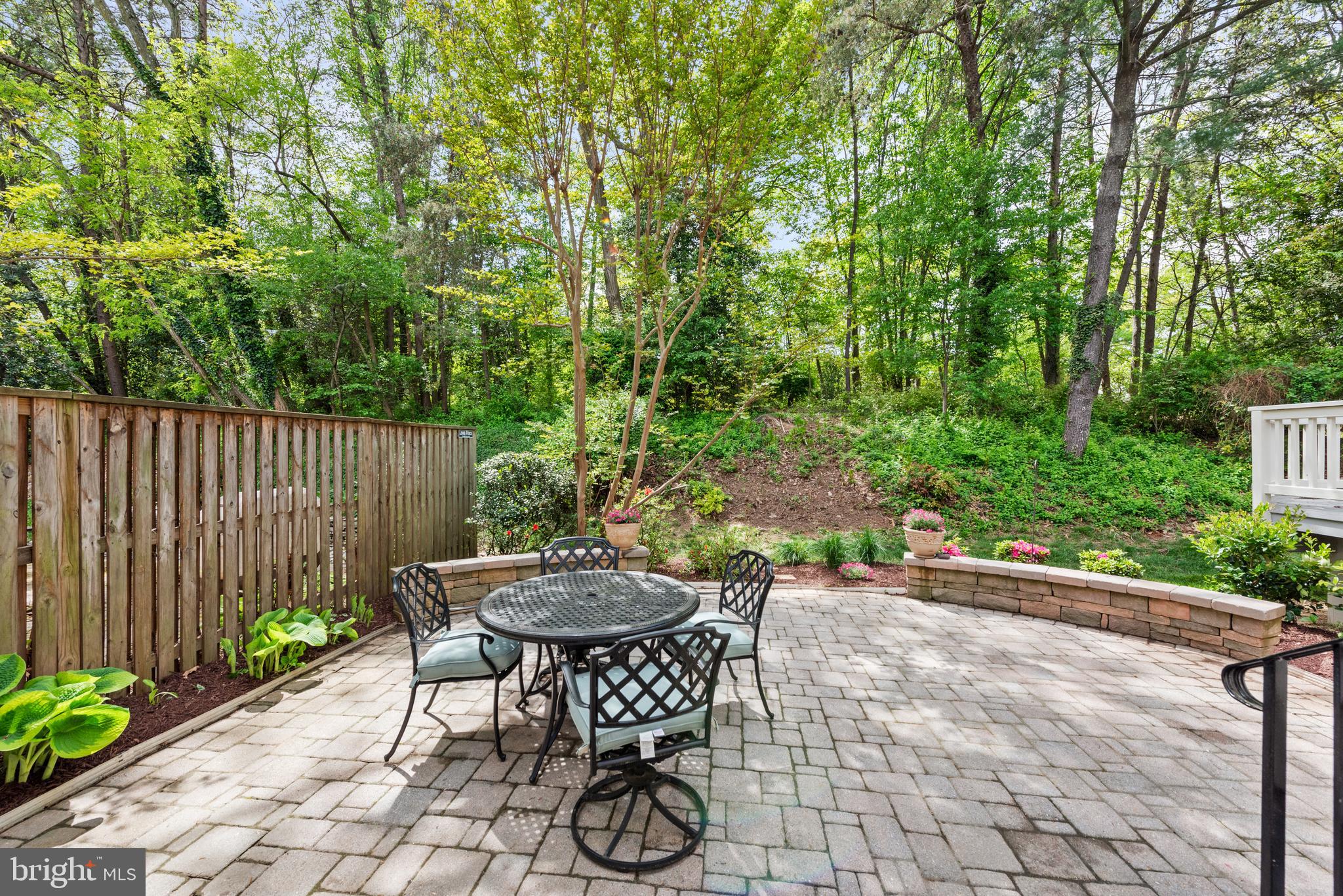 1284 Wedgewood Manor Way