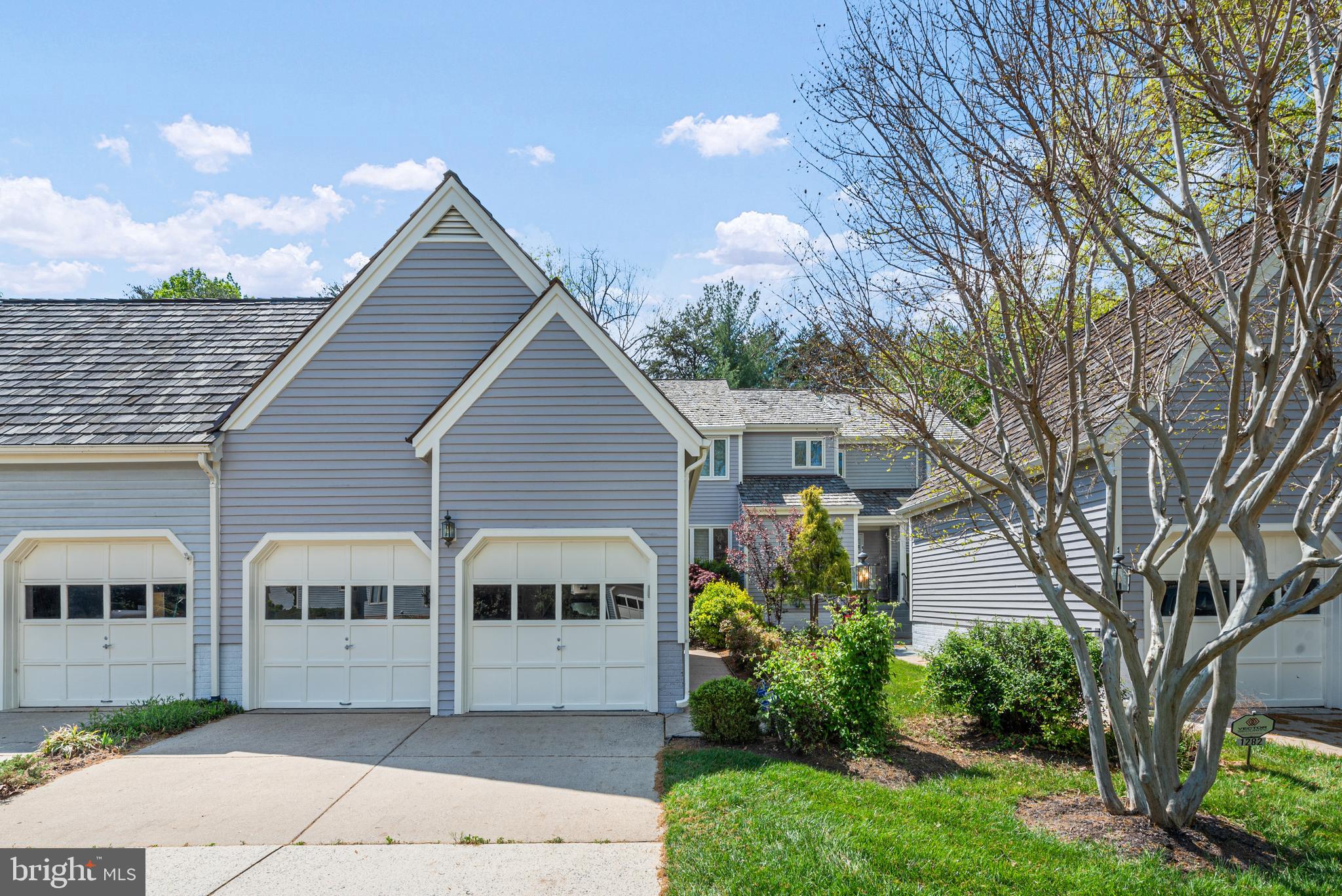 1284 Wedgewood Manor Way