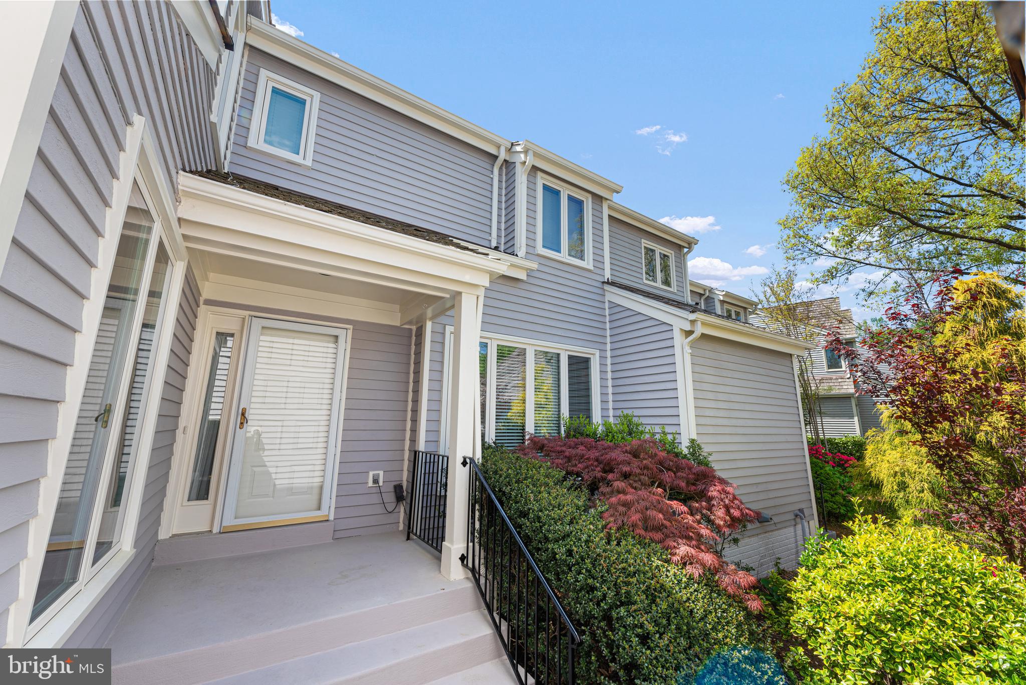 1284 Wedgewood Manor Way