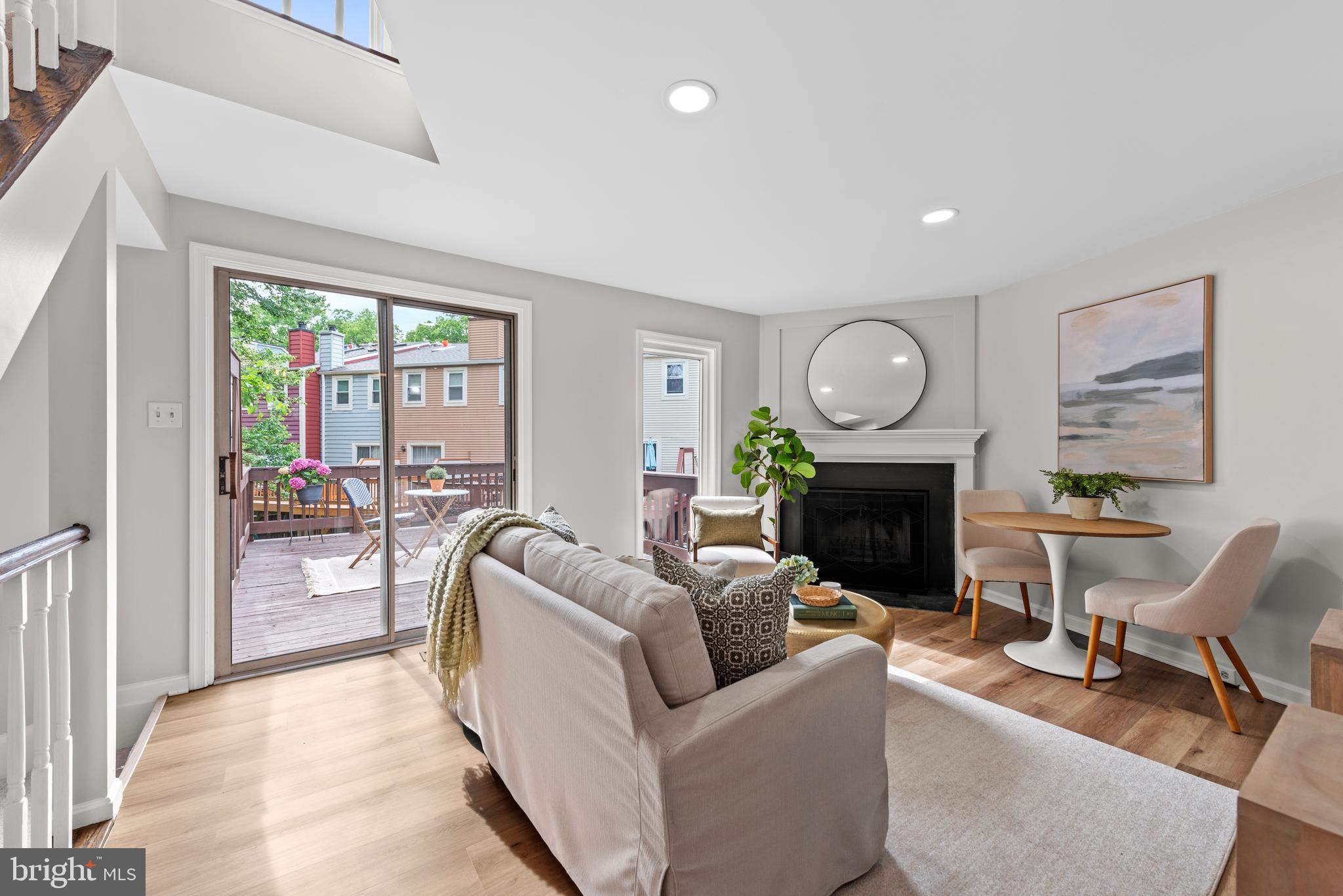 11188 SILENTWOOD LANE