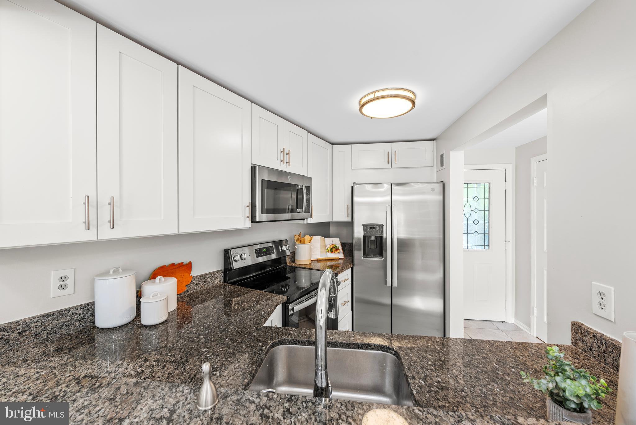 11188 SILENTWOOD LANE