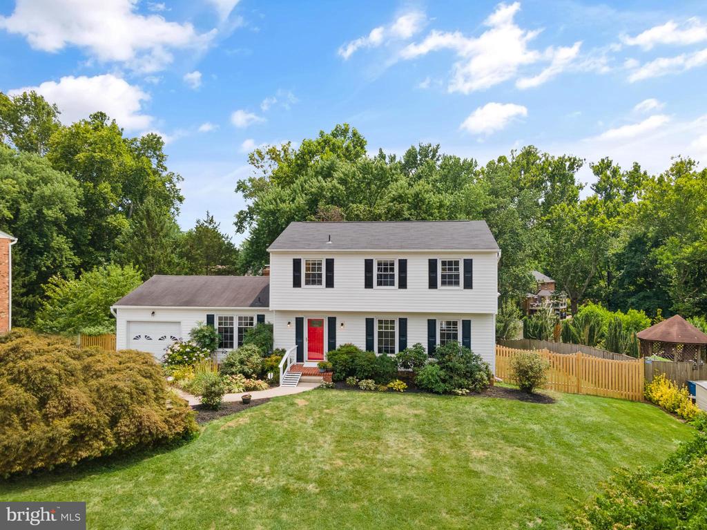 13609 Mountain View Ct