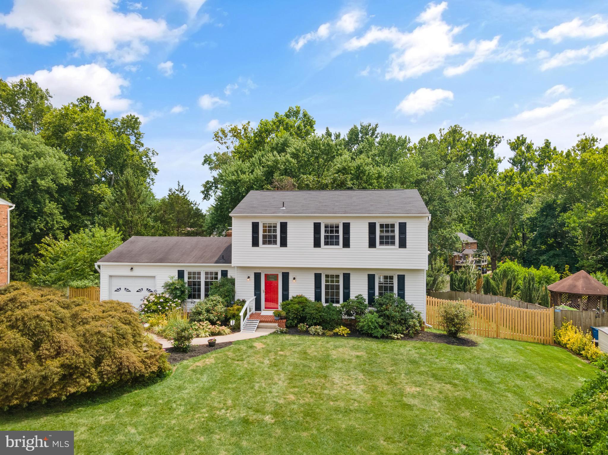 13609 Mountain View Ct