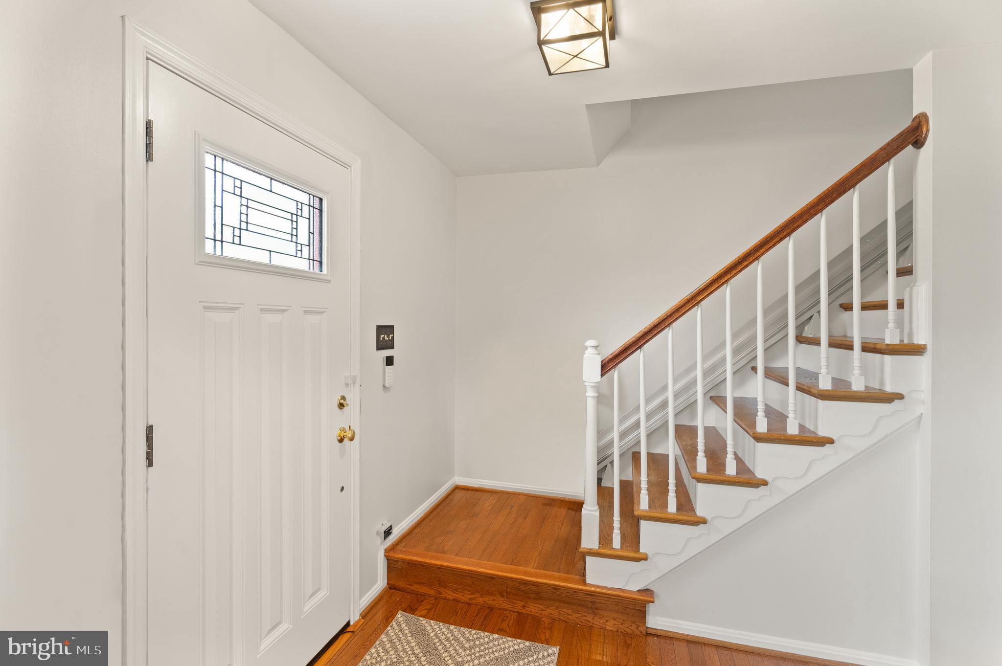 13609 Mountain View Ct