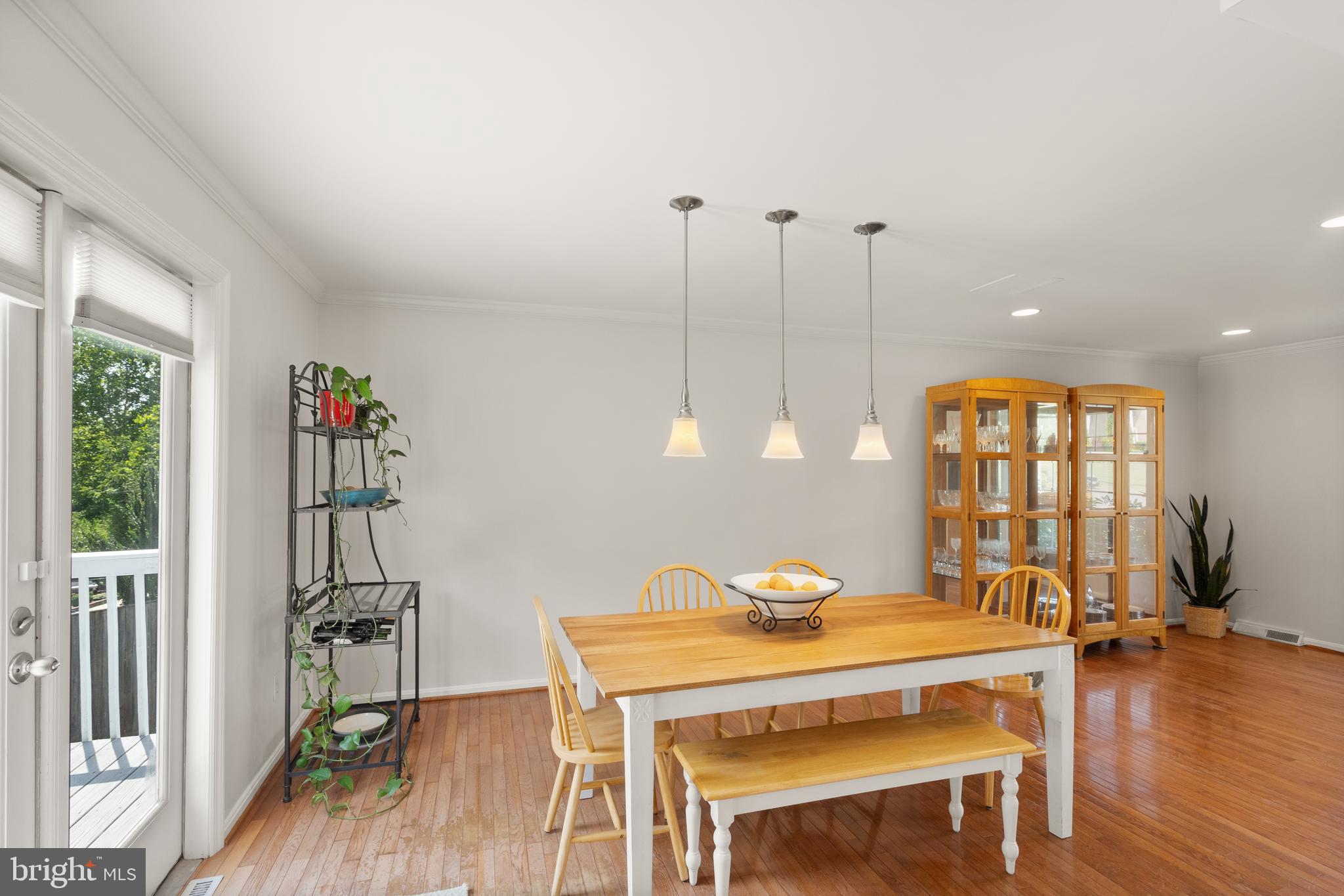 13609 Mountain View Ct