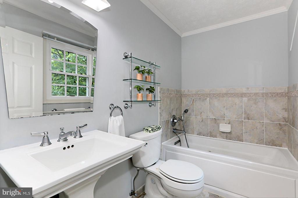 11307 TAFFRAIL COURT