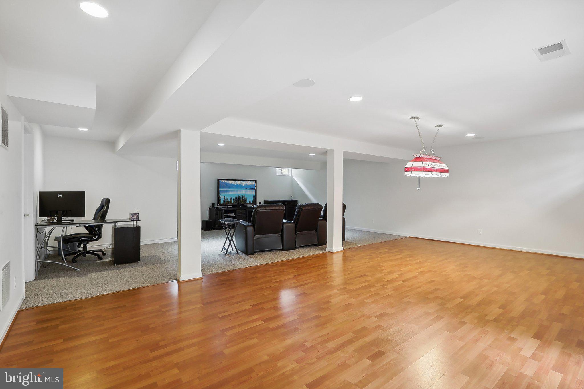 9615 Savannah Crossing Ct